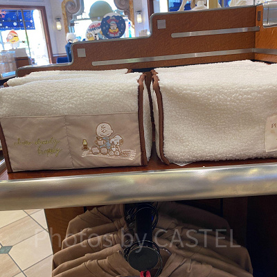 スヌーピーのティッシュケース／USJクリスマスグッズ2022