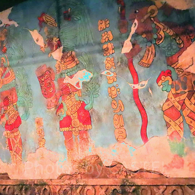 インディ・ジョーンズ・アドベンチャーの壁画