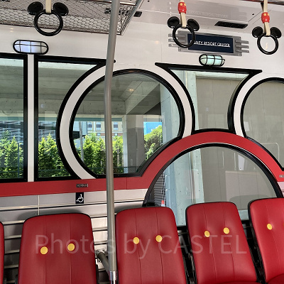 ディズニーリゾートクルーザーの車内