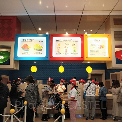 マリオカフェの店内