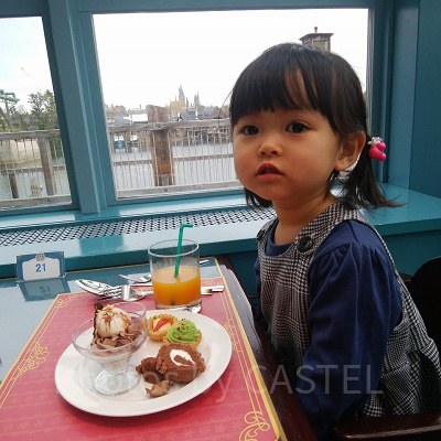 2018年のユニバのクリスマスビュッフェ店内