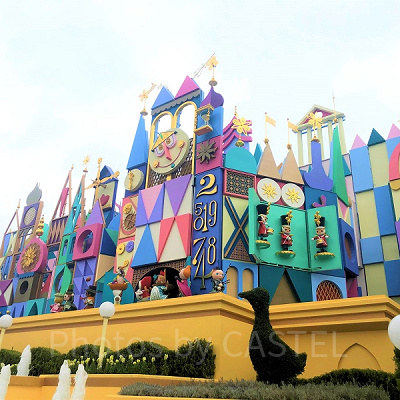 イッツ・ア・スモールワールド