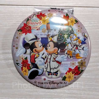 イッツ・クリスマスタイムのカンバッジ