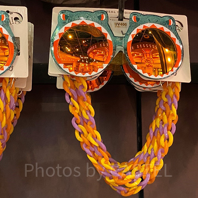 ジュラシックパークのチェーン付きサングラス