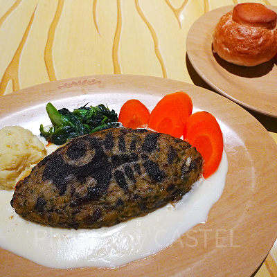 キノピオカフェ：フィッシュボーン・白身魚のムニエル