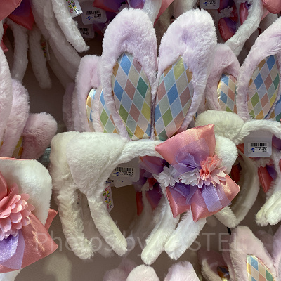 キティのうさ耳カチューシャ