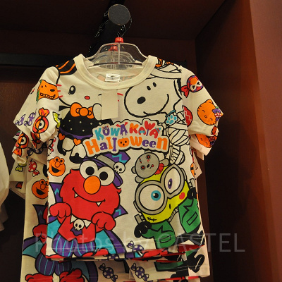 「KOWAKAWA　HALLOWEEN」総柄キャラクターTシャツ