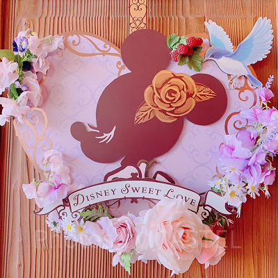 ペアチケットはギフトと一緒に贈ろう