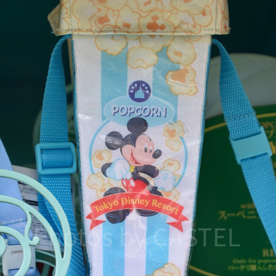 水色と白のストライプ柄のスーベニアポップコーンケース