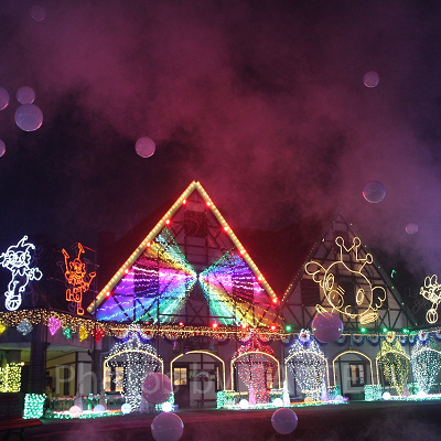 光と音楽とスモークのショータイム