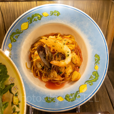 リングイネ、シーフードのサルサ・ポモドーロ