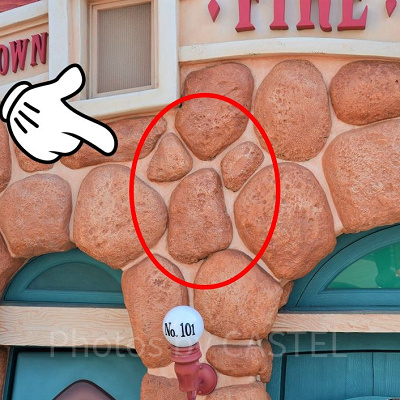 隠れミッキーを探そう