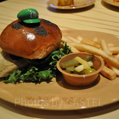 ルイージ・バーガー〜グリーンカレー・チキン〜