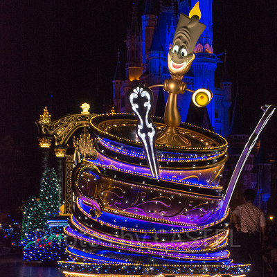 「東京ディズニーランド・エレクトリカルパレード・ドリームライツ」のルミエール
