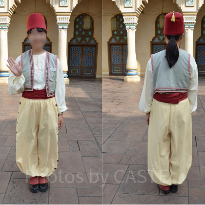 マジックランプシアターキャストのコスチューム