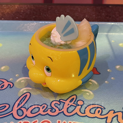 マンゴーとヨーグルトのムース