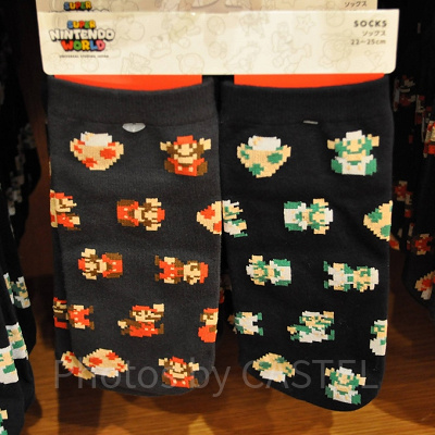 マリオとルイージの総柄ソックス