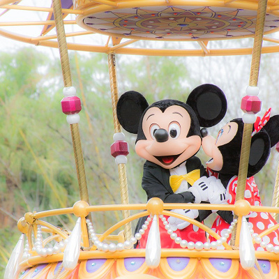 ミッキーとミニーの声優が結婚していた