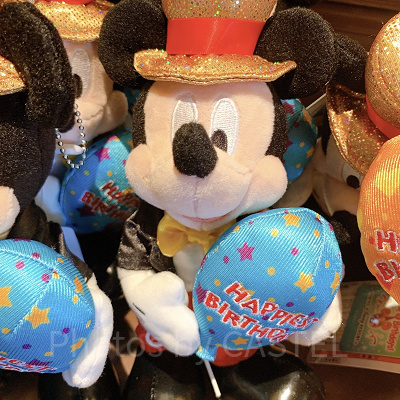 ミッキーバースデーぬいぐるみバッジ