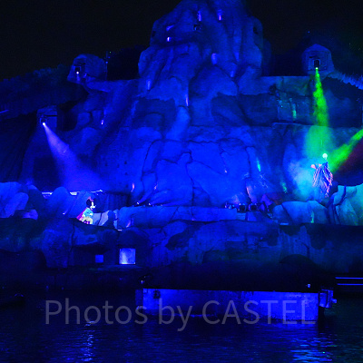 フロリダファンタズミックで戦うミッキー