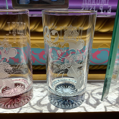 ミッキーグラス