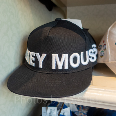 ミッキーロゴキャップ