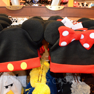 ディズニー　ミニー　ニット　セーター　L ファンキャップ ミトン　手袋 ディズニークリスマスグッズ2023：ニットキャップ 2023年11月07