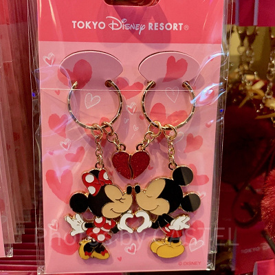 ミッキー＆ミニーのペアキーチェーン（ペアハート）