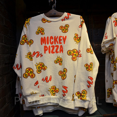ミッキーピザのトレーナー