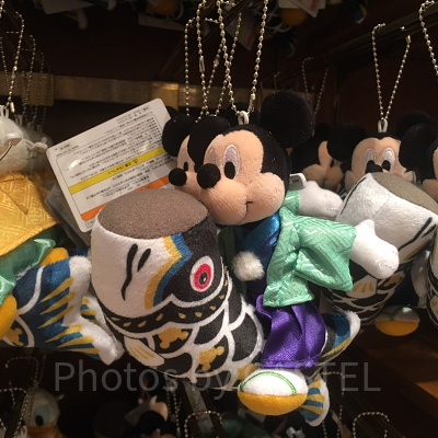 ミッキーぬいぐるみバッジ