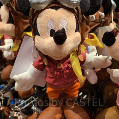 ミッキーぬいぐるみバッジ