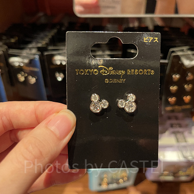 ミッキーシェイプ　シルバーピアス