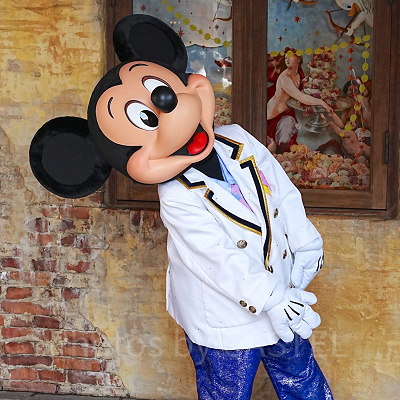 ディズニーシーのプラザグリーティングで会えるミッキー