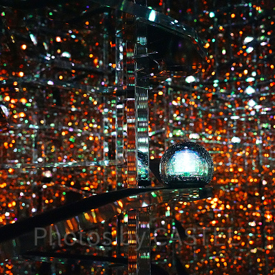 マイクロコスモス - ぷるんぷるんの光（チームラボボーダレス麻布台）