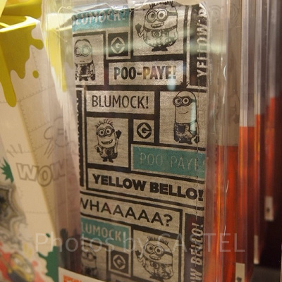 ミニオンiPhone7・8フリップカバースマホケース