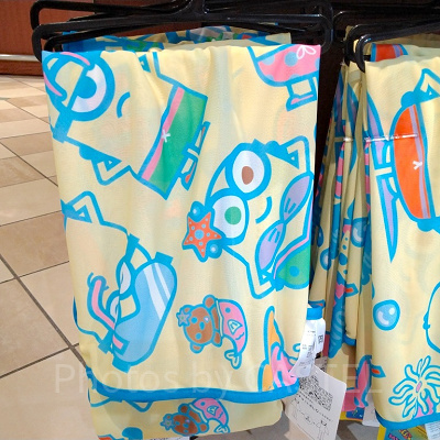 MINIONS ENJOY the SEAのUVカットポンチョ