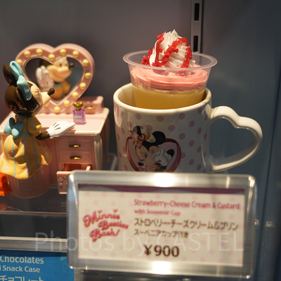 ミニー・べスティーズ・バッシュ！メニュー：ストロベリー･チーズクリーム＆プリン、スーベニアカップ付き