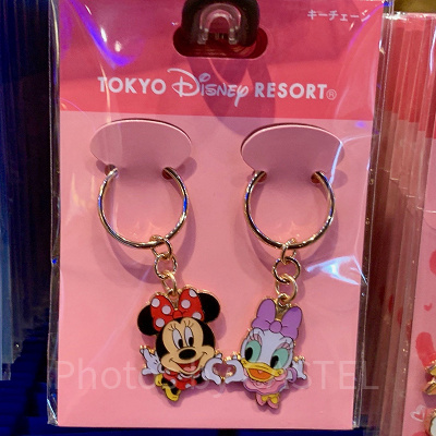 ミニー＆デイジーのペアキーチェーン