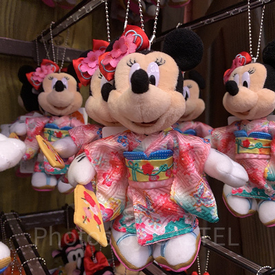 ミニーぬいぐるみバッジ