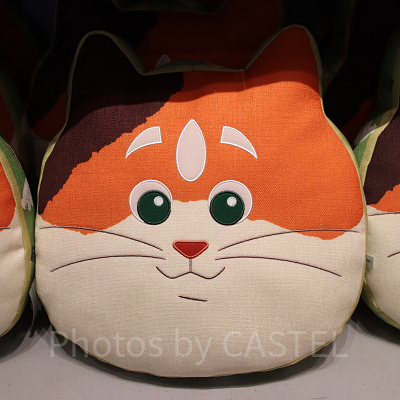 モチのクッション