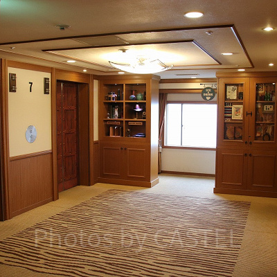 マウンテンルーム　エレベーターホール