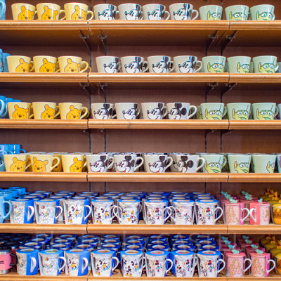 ディズニーリゾートで買えるマグカップ