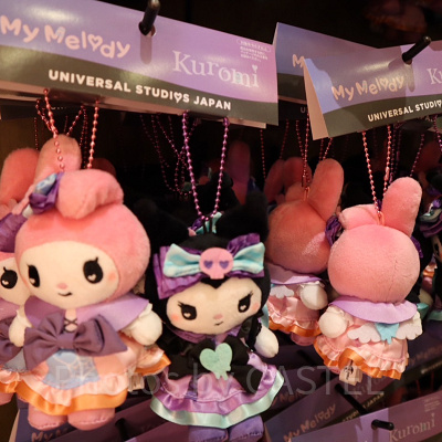 マイメロディとクロミのマスコットキーチェーン（ユニバハロウィングッズ2023）