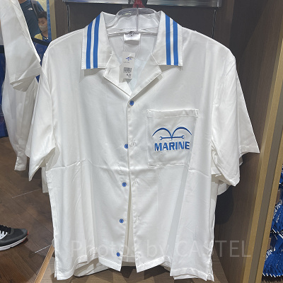 海軍シャツ（USJワンピースグッズ）