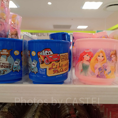 滑り止め付き子供用コップ