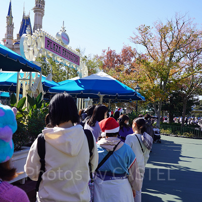 11月ディズニーランド混雑レポ：プラザパビリオン・レストラン(10:50頃)