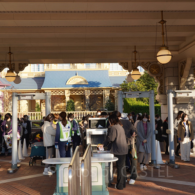 11月ディズニーランド混雑レポ：保安検査場(7:30頃)