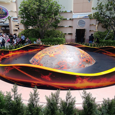 スペースファンタジーザライド入口のオブジェ