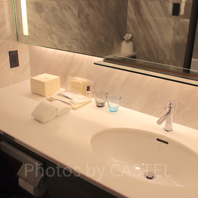 オーシャンビュー ツインの洗面台