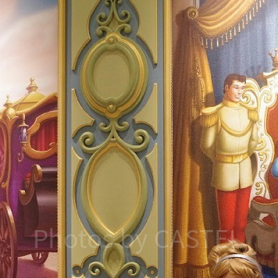 シンデレラのフェアリーテイルホールに展示されているシンデレラの物語の壁画のひとつ